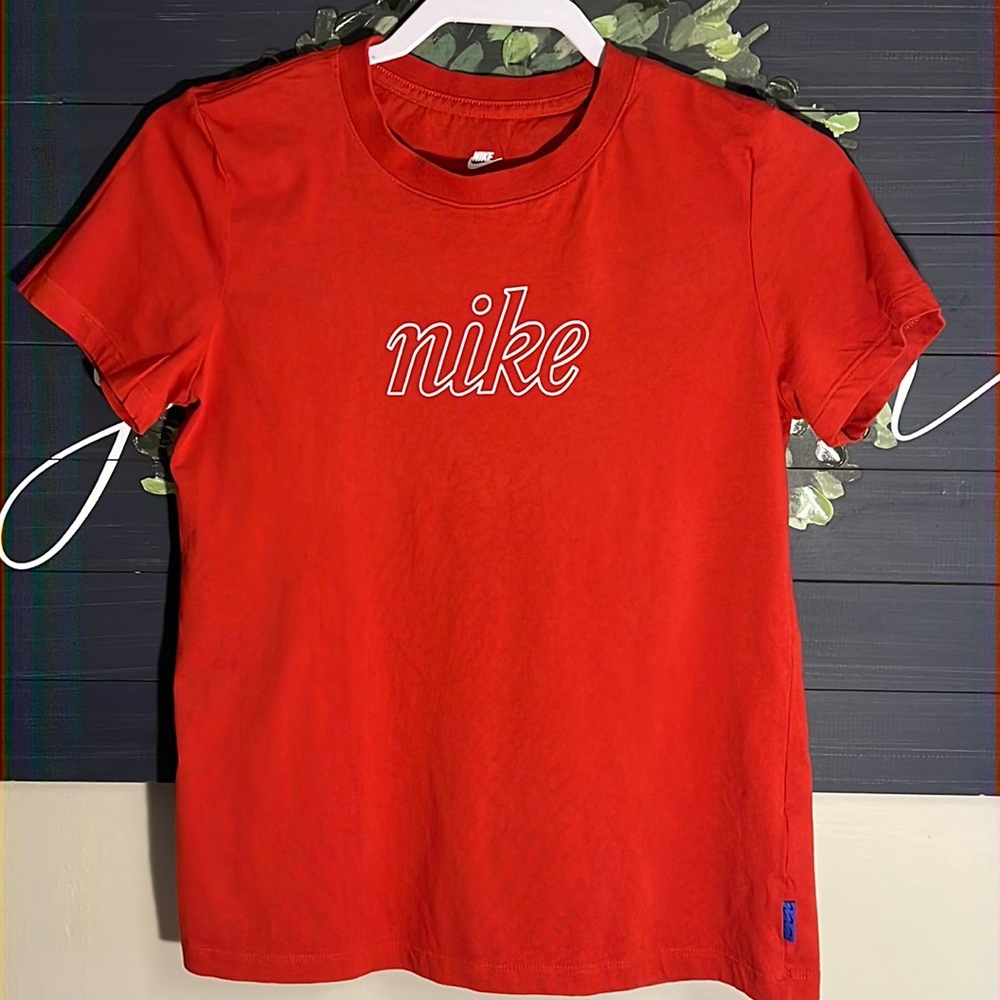 SALE🎉 Nike t-shirt